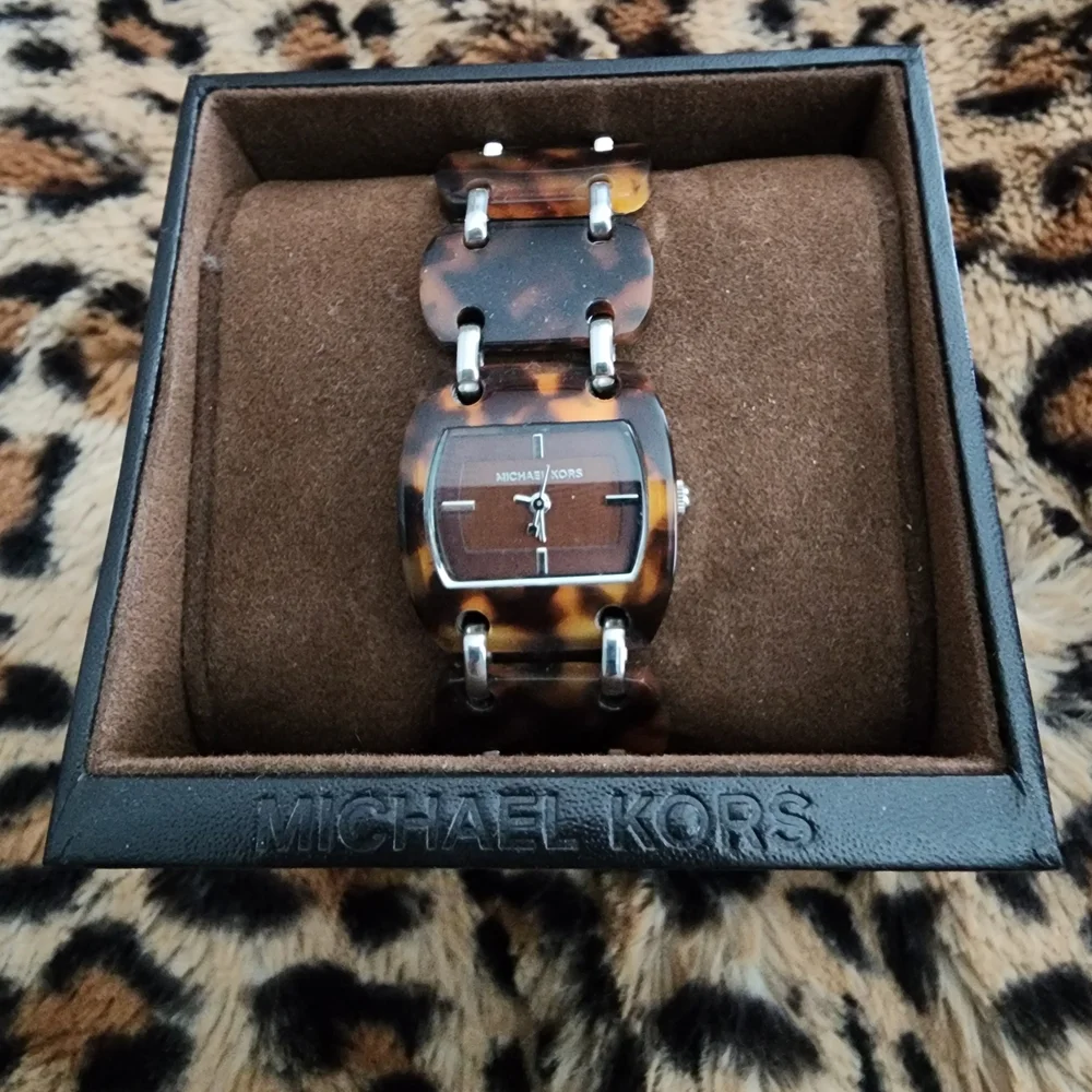 Michael Kors Tortoise Shell Watch - Picture 1 of 6